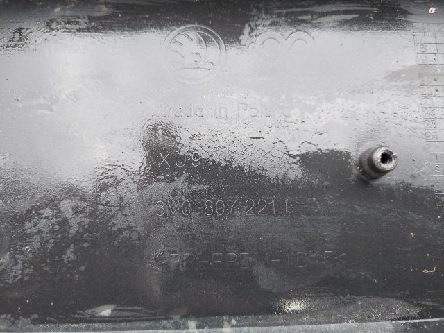 bontott SKODA SUPERB III Első Lökhárító (Üresen)