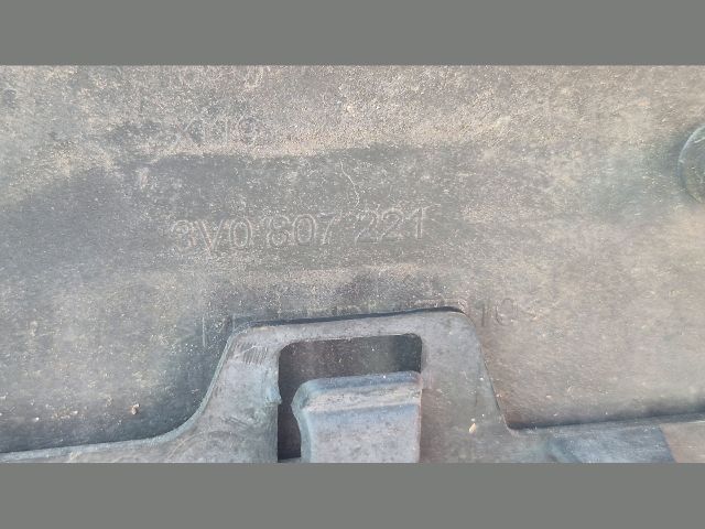 bontott SKODA SUPERB III Első Lökhárító (Üresen)