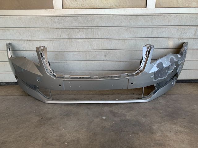 bontott SKODA SUPERB III Első Lökhárító (Üresen)