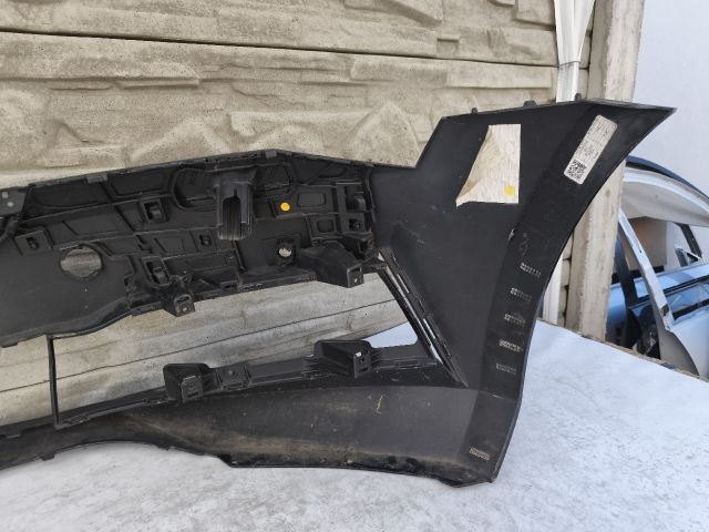 bontott SKODA SUPERB III Első Lökhárító (Üresen)