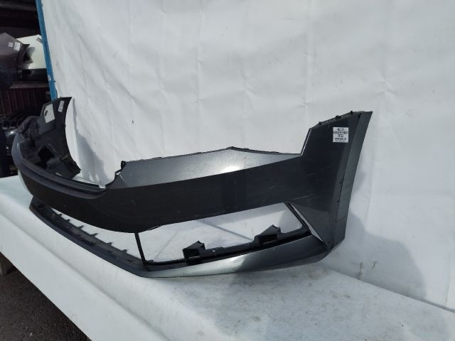 bontott SKODA SUPERB III Első Lökhárító (Üresen)