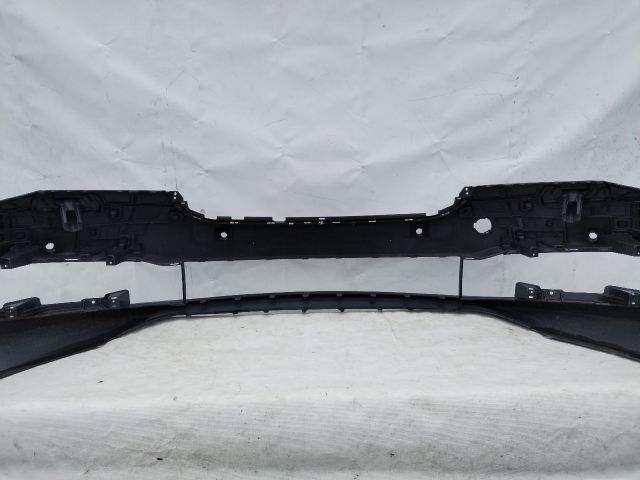 bontott SKODA SUPERB III Első Lökhárító (Üresen)