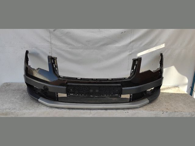 bontott SKODA SUPERB III Első Lökhárító (Üresen)