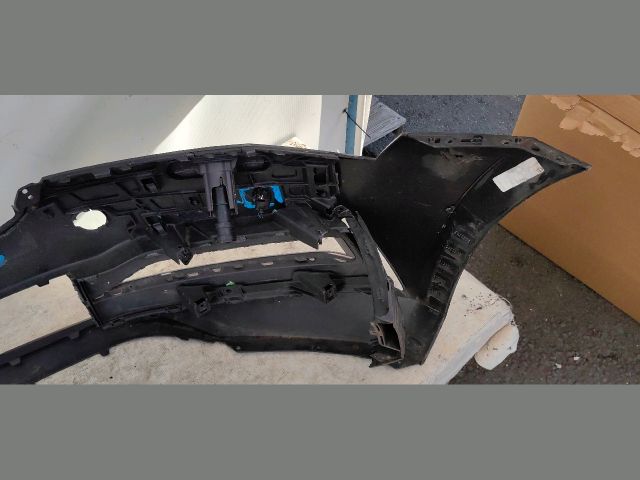 bontott SKODA SUPERB III Első Lökhárító (Üresen)