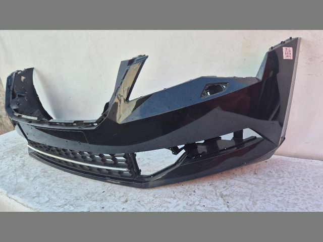 bontott SKODA SUPERB III Első Lökhárító (Üresen)