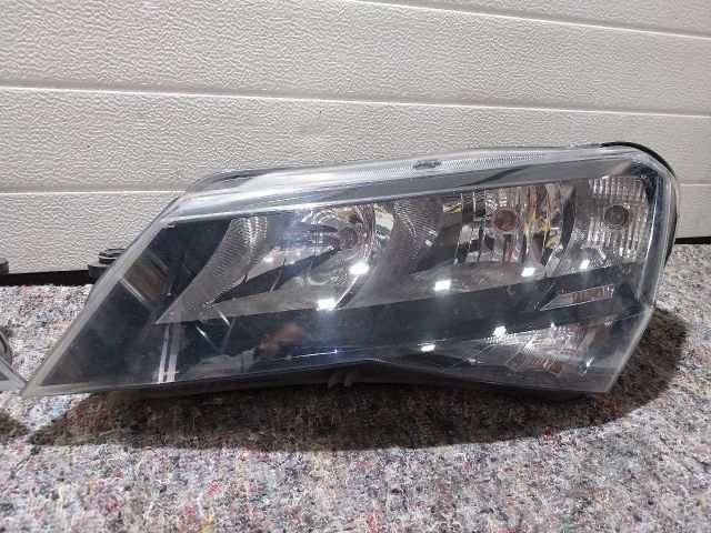 bontott SKODA SUPERB III Fényszóró Pár