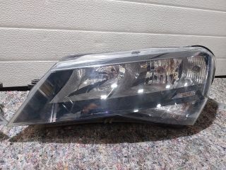 bontott SKODA SUPERB III Fényszóró Pár