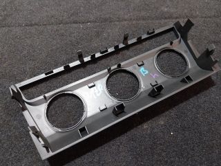 bontott SKODA SUPERB III Fűtéskapcsoló Keret