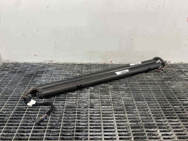 bontott SKODA SUPERB III Gázrugós Kitámasztó Teleszkóp Csomagtérajtó (Pozíciófüggetlen)