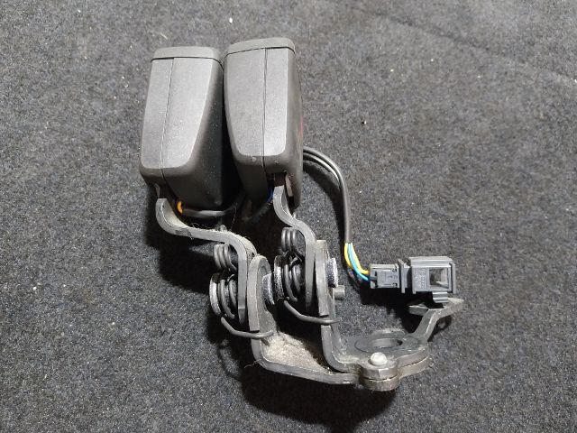 bontott SKODA SUPERB III Hátsó középső Biztonsági Öv