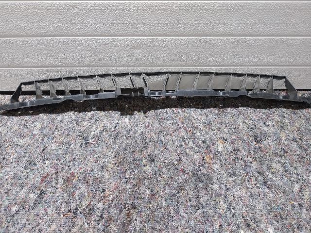 bontott SKODA SUPERB III Hátsó középső Lökhárító Tartó (Műanyag)