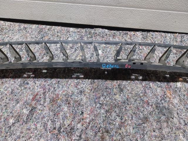 bontott SKODA SUPERB III Hátsó középső Lökhárító Tartó (Műanyag)