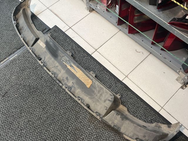 bontott SKODA SUPERB III Hátsó Lökhárító Alsó (Műanyag)