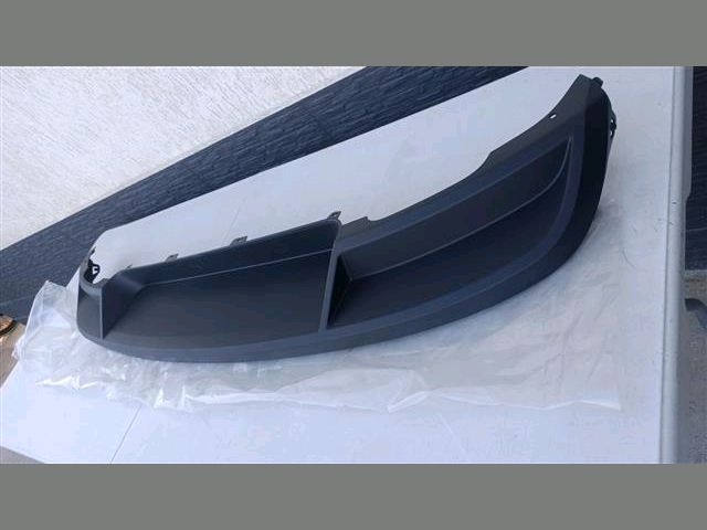 bontott SKODA SUPERB III Hátsó Lökhárító Légterelő