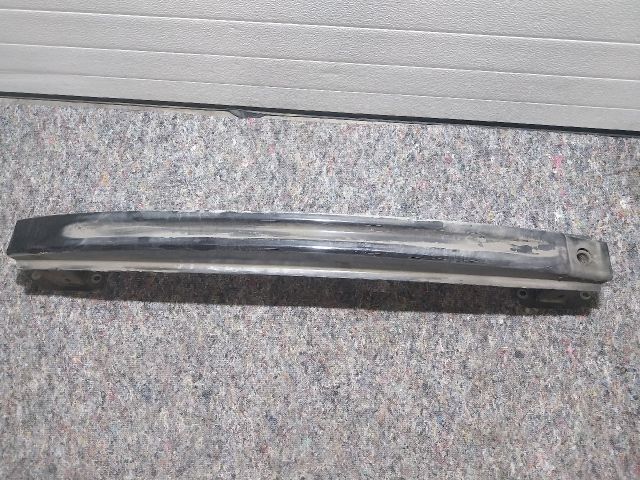 bontott SKODA SUPERB III Hátsó Lökhárító Merevítő (Fém)