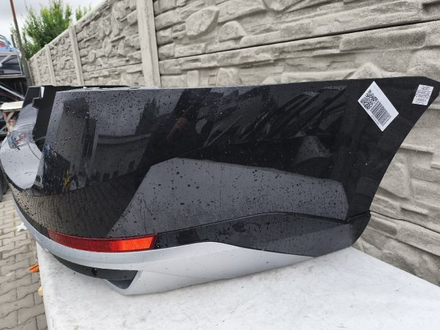 bontott SKODA SUPERB III Hátsó Lökhárító (Részeivel)