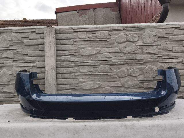 bontott SKODA SUPERB III Hátsó Lökhárító (Részeivel)