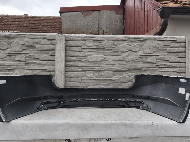 bontott SKODA SUPERB III Hátsó Lökhárító (Részeivel)