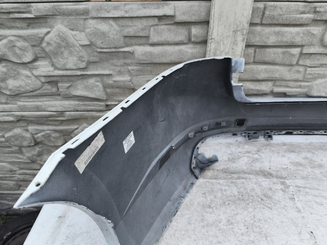 bontott SKODA SUPERB III Hátsó Lökhárító (Részeivel)