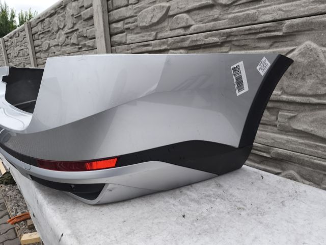 bontott SKODA SUPERB III Hátsó Lökhárító (Részeivel)