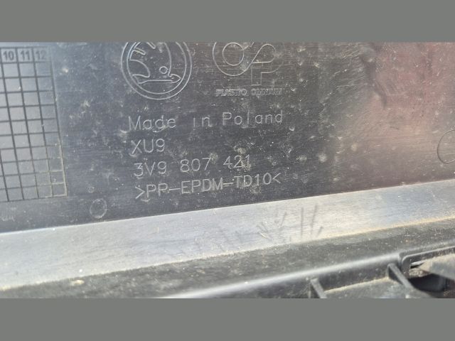 bontott SKODA SUPERB III Hátsó Lökhárító (Üresen)