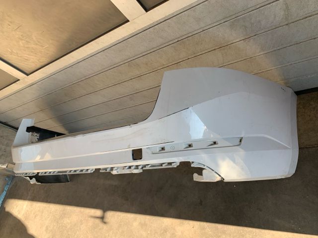 bontott SKODA SUPERB III Hátsó Lökhárító (Üresen)