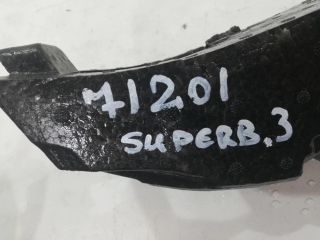 bontott SKODA SUPERB III Hátsó Lökhárító Ütközés Elnyelő Hab