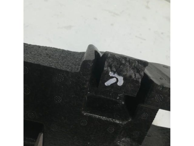 bontott SKODA SUPERB III Hátsó Lökhárító Ütközés Elnyelő Hab