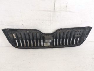 bontott SKODA SUPERB III Hűtőrács