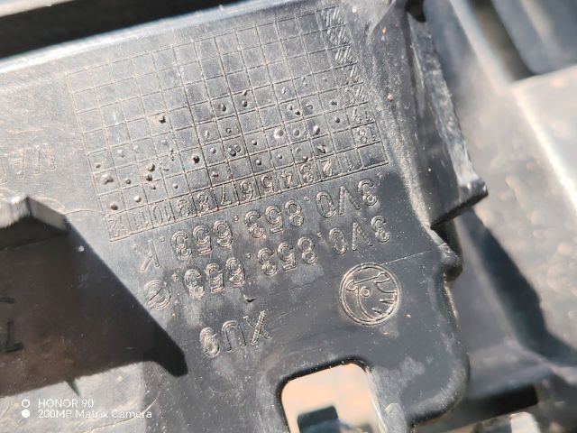 bontott SKODA SUPERB III Hűtőrács