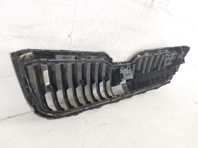 bontott SKODA SUPERB III Hűtőrács