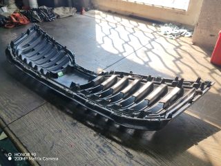 bontott SKODA SUPERB III Hűtőrács