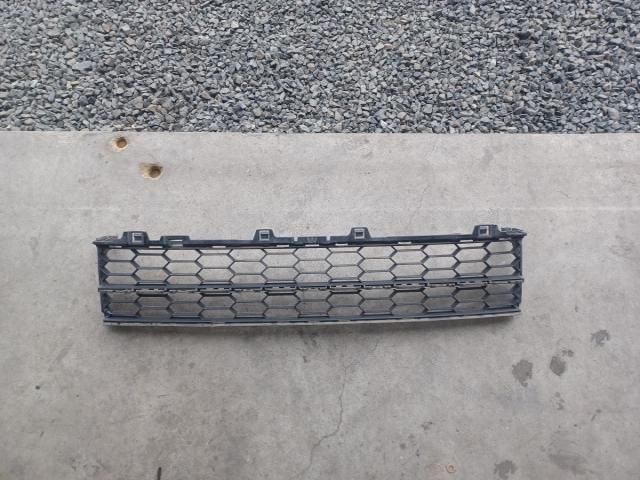 bontott SKODA SUPERB III Hűtőrács