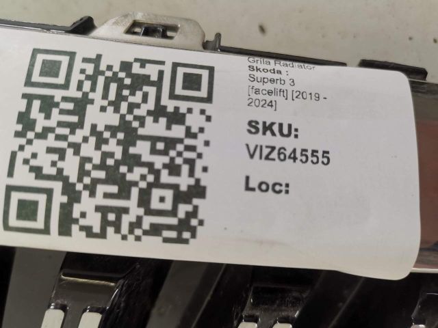bontott SKODA SUPERB III Hűtőrács