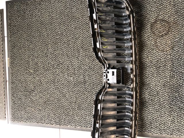 bontott SKODA SUPERB III Hűtőrács