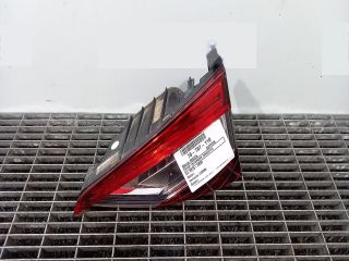 bontott SKODA SUPERB III Jobb Belső Hátsó Lámpa