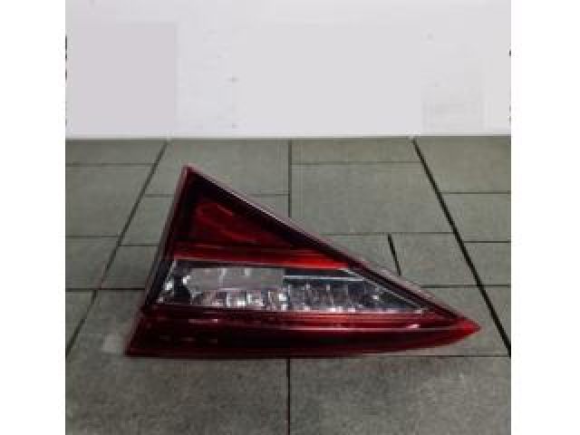 bontott SKODA SUPERB III Jobb Belső Hátsó Lámpa