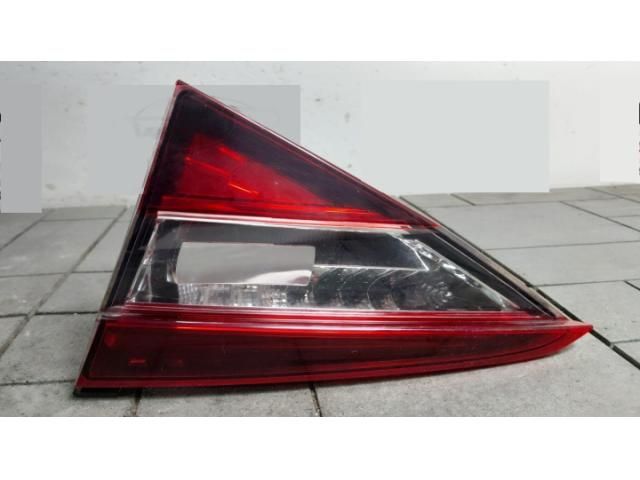 bontott SKODA SUPERB III Jobb Belső Hátsó Lámpa
