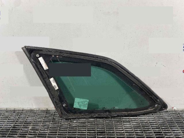 bontott SKODA SUPERB III Jobb C Oszlop