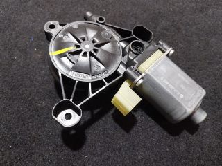 bontott SKODA SUPERB III Jobb első Ablakemelő Motor