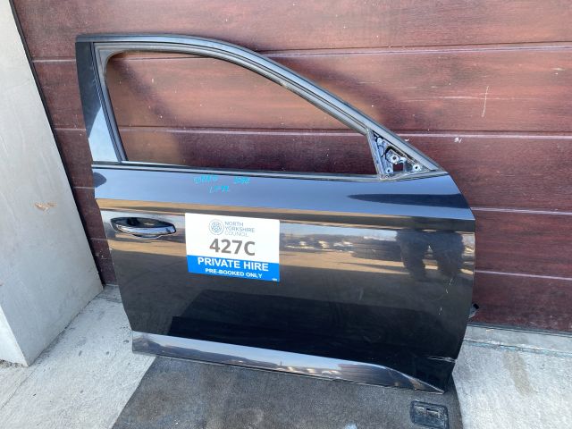 bontott SKODA SUPERB III Jobb első Ajtó (Részeivel)