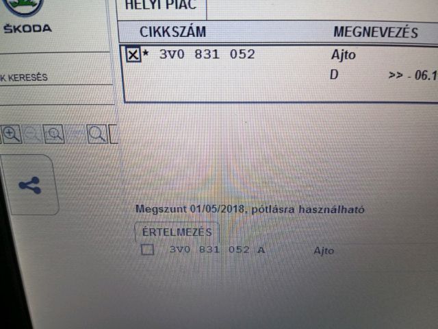 bontott SKODA SUPERB III Jobb első Ajtó (Üres lemez)