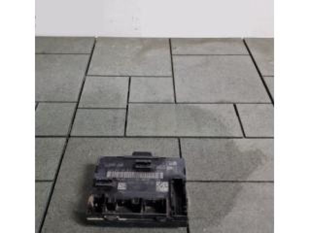 bontott SKODA SUPERB III Jobb első Ajtó Vezérlőegység