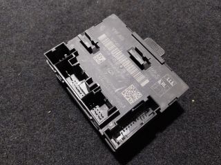 bontott SKODA SUPERB III Jobb első Ajtó Vezérlőegység