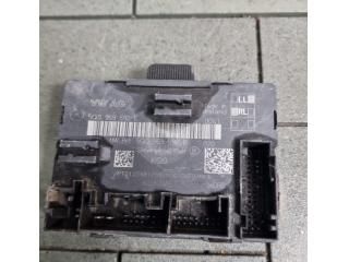 bontott SKODA SUPERB III Jobb első Ajtó Vezérlőegység