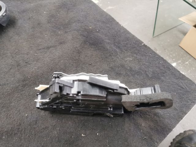 bontott SKODA SUPERB III Jobb első Ajtózár