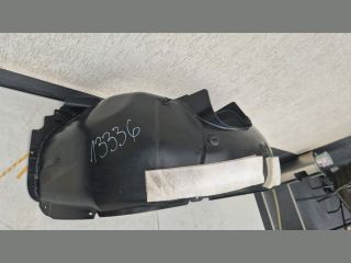 bontott SKODA SUPERB III Jobb első Dobbetét (Kerékjárati, Műanyag)