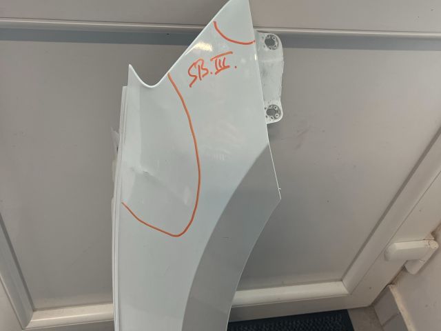 bontott SKODA SUPERB III Jobb első Sárvédő