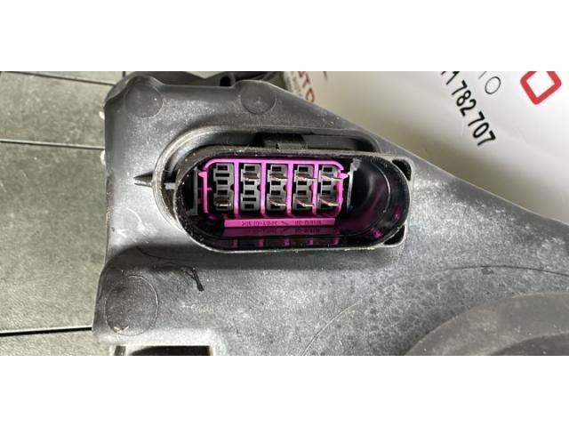 bontott SKODA SUPERB III Jobb Fényszóró