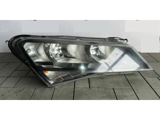 bontott SKODA SUPERB III Jobb Fényszóró